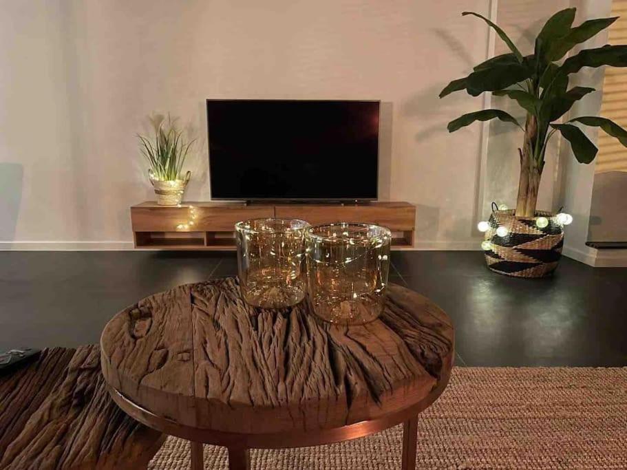 Ostend Chic, Luxe Loftstijl In Oostende 外观 照片